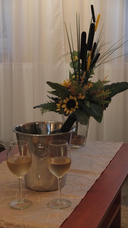 Country House Baranjski Tulipan Draz ภายนอก รูปภาพ